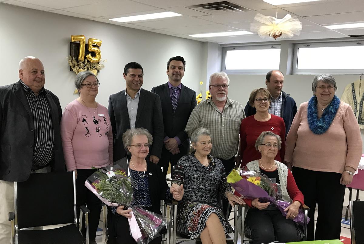 Le député Schneeberger souligne le 75e du Cercle de fermières de StRémideTingwick La