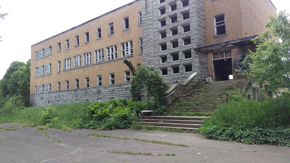 Fini l'accès à l'asile de SainteClotildedeHorton La Nouvelle Union