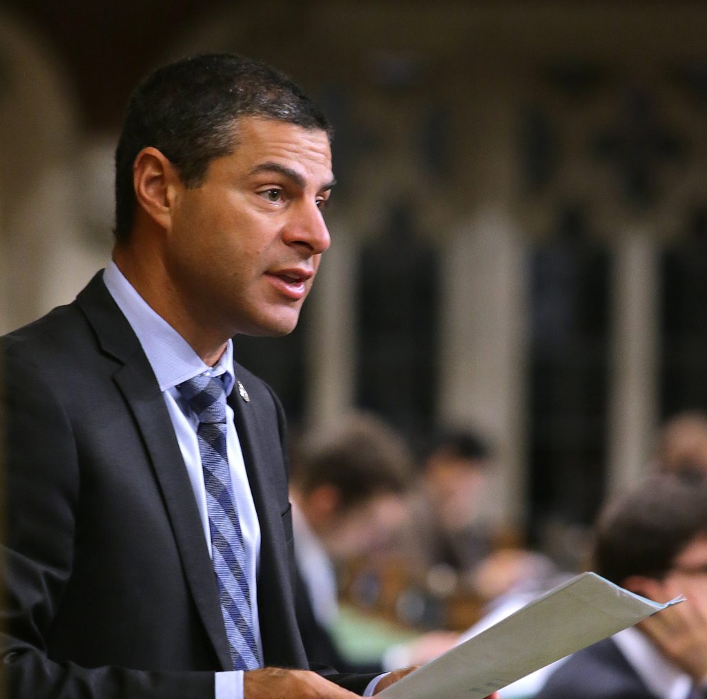«Justin Trudeau impose sa vision et divise la population» - Alain Rayes ...