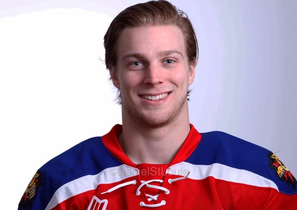 James Phelan s'entend avec les Stars La Nouvelle Union et L’Avenir de