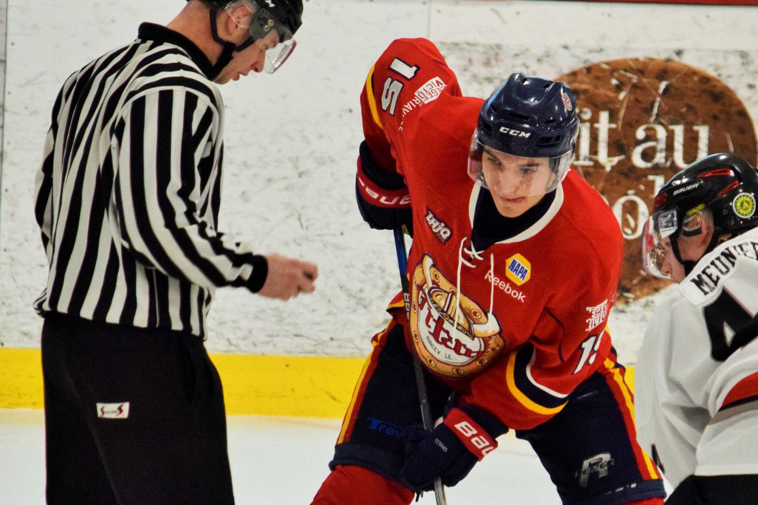 титан playstation