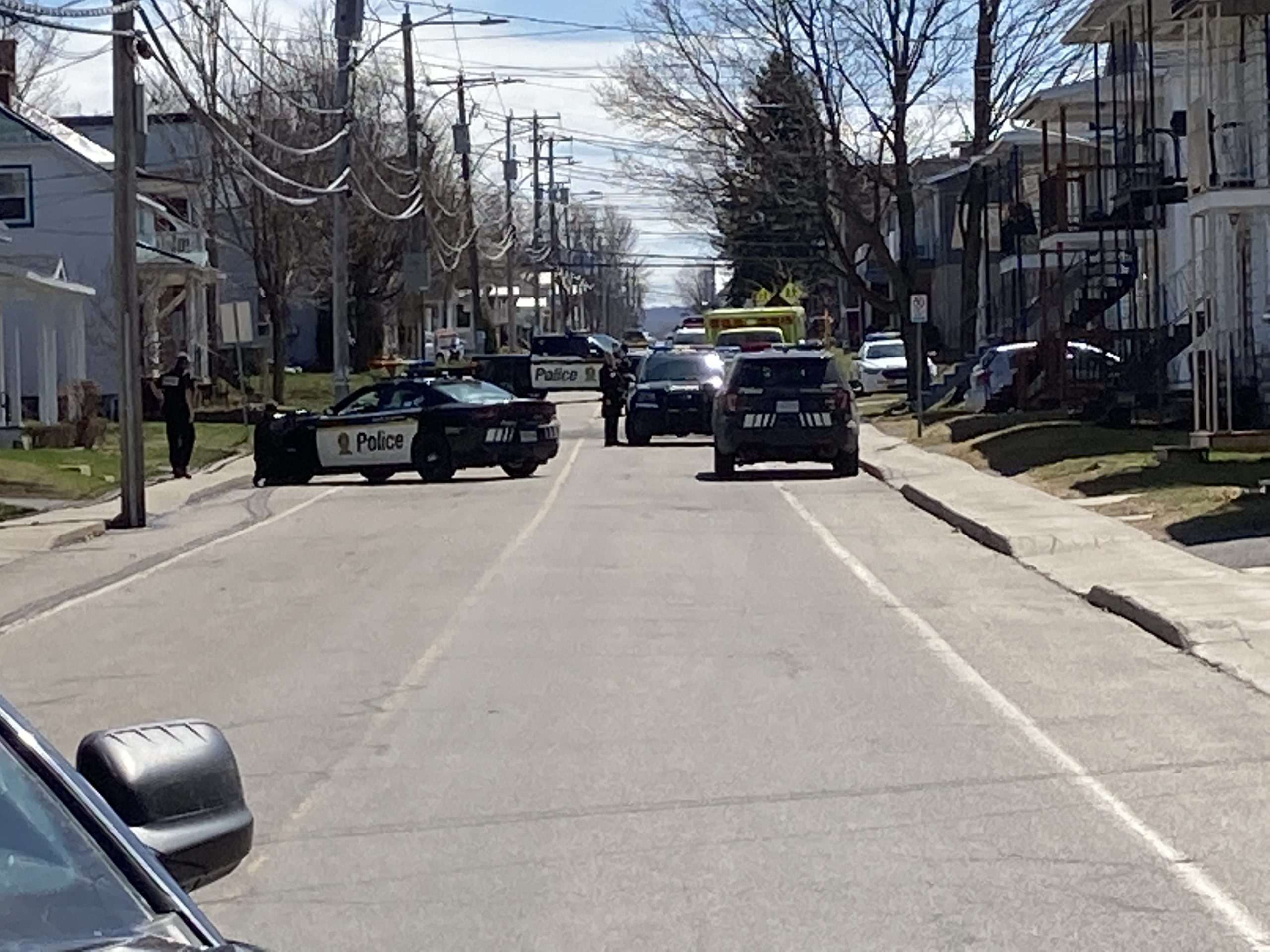 Intervention policière en cours à Plessisville La Nouvelle Union et L