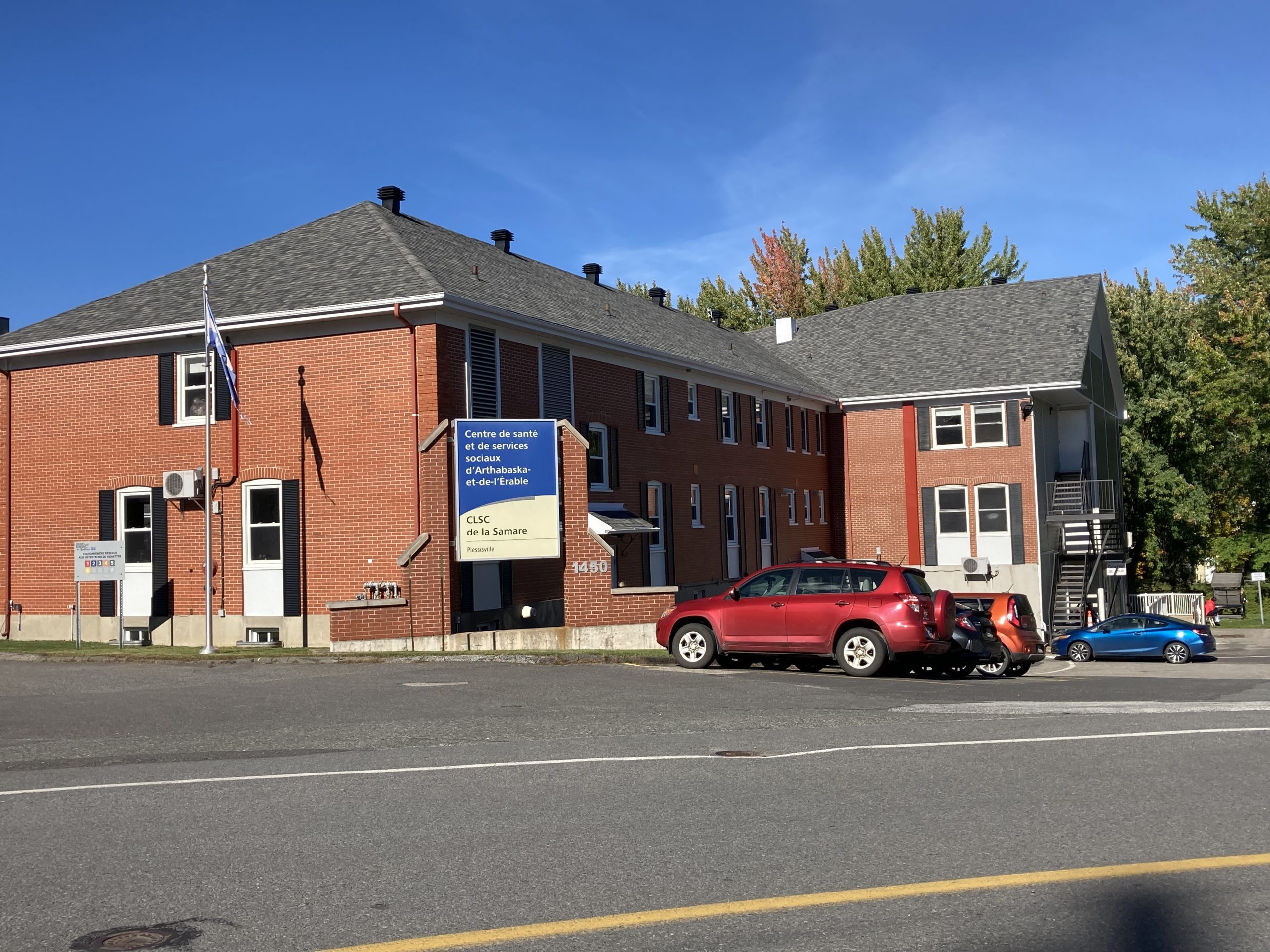 Plus de 500 signatures favorables au retour des activités du centre de