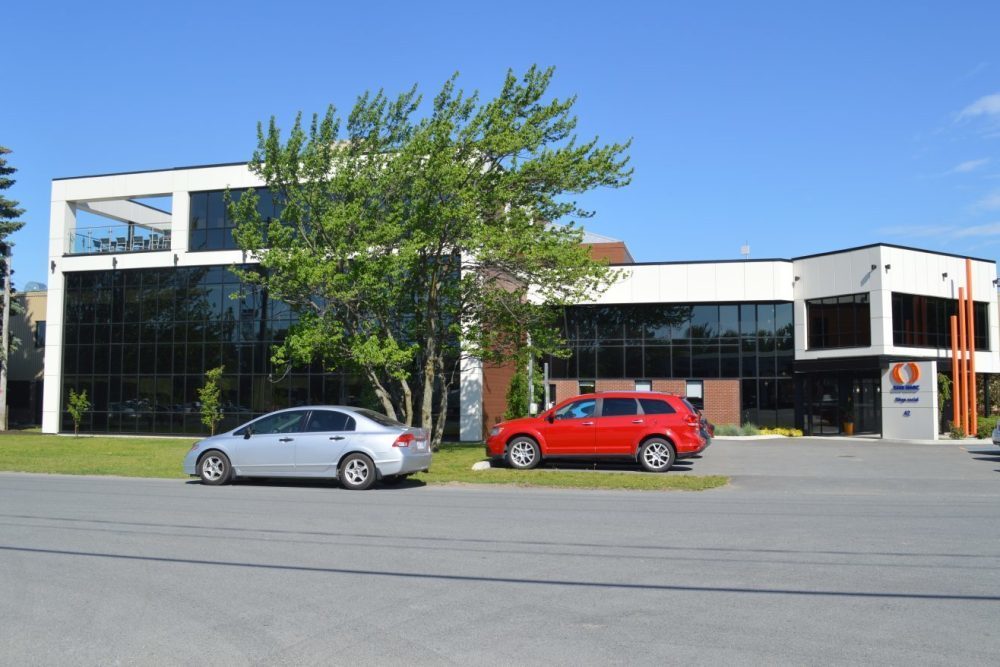 Le Syndicat des salariés de Sani Marc déclenche une grève de deux jours - La Nouvelle Union et LAvenir de l  Érable