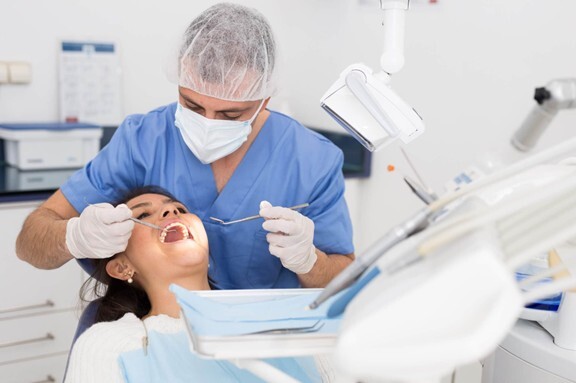 Montreal residents delay Canadian Dental Care Plan visits