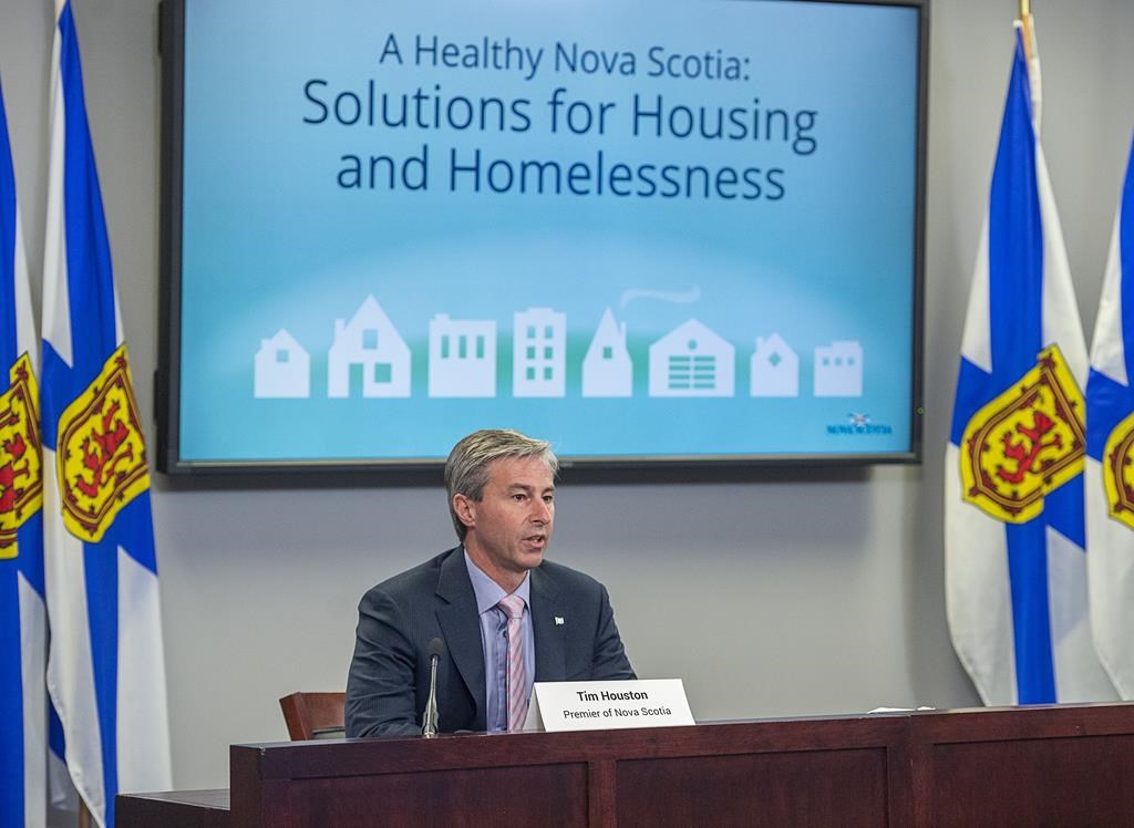 Halifax approuve quatre sites permettant le camping pour les personnes sans abri