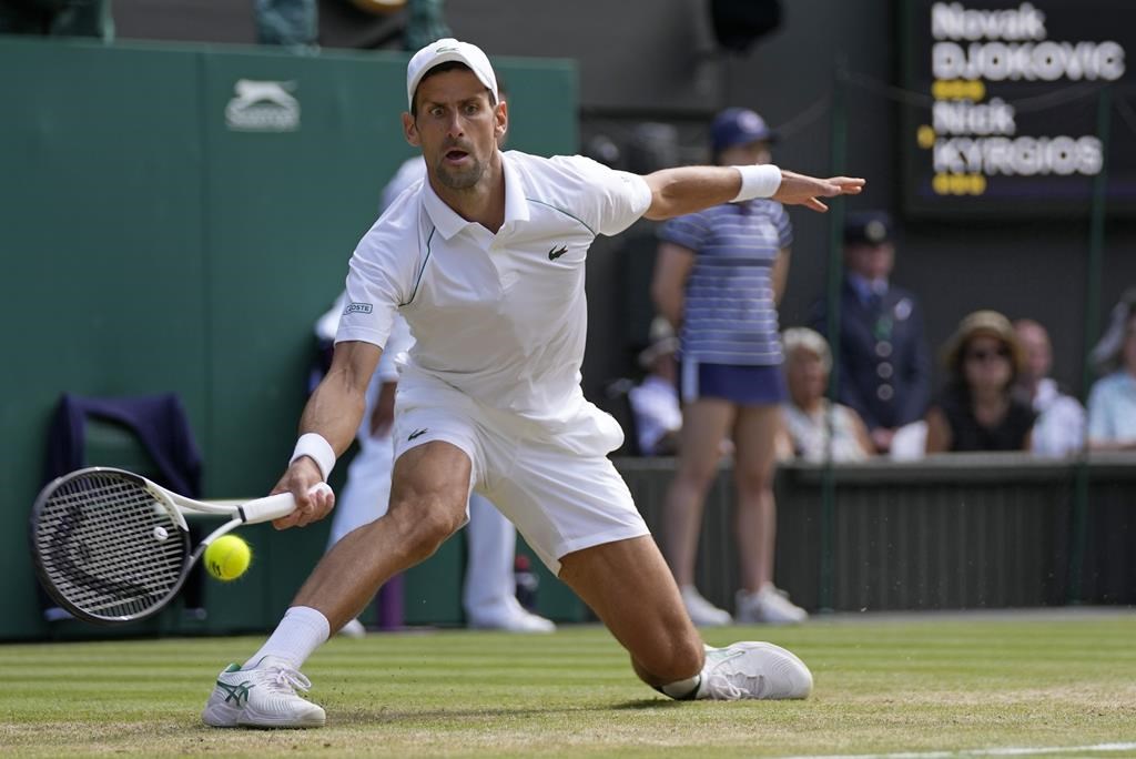 Le Serbe Novak Djokovic défait Nick Kyrgios en finale à Wimbledon