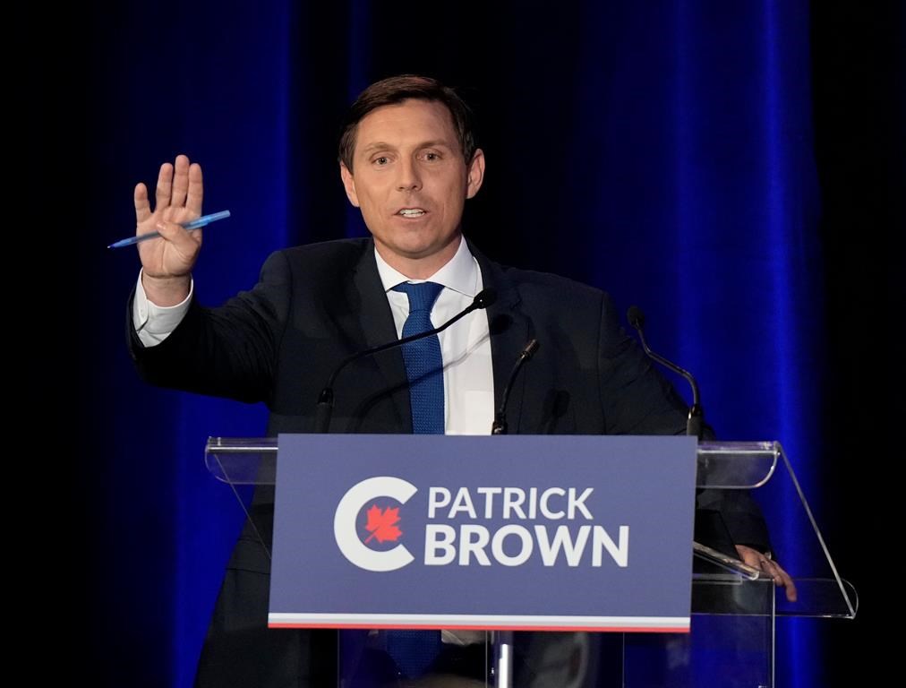 Disqualification de Patrick Brown: le parti sollicite l’avis d’un avocat indépendant