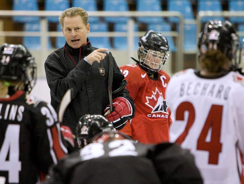 Hockey féminin: Peter Smith sera le premier entraîneur-chef de la Force de Montréal