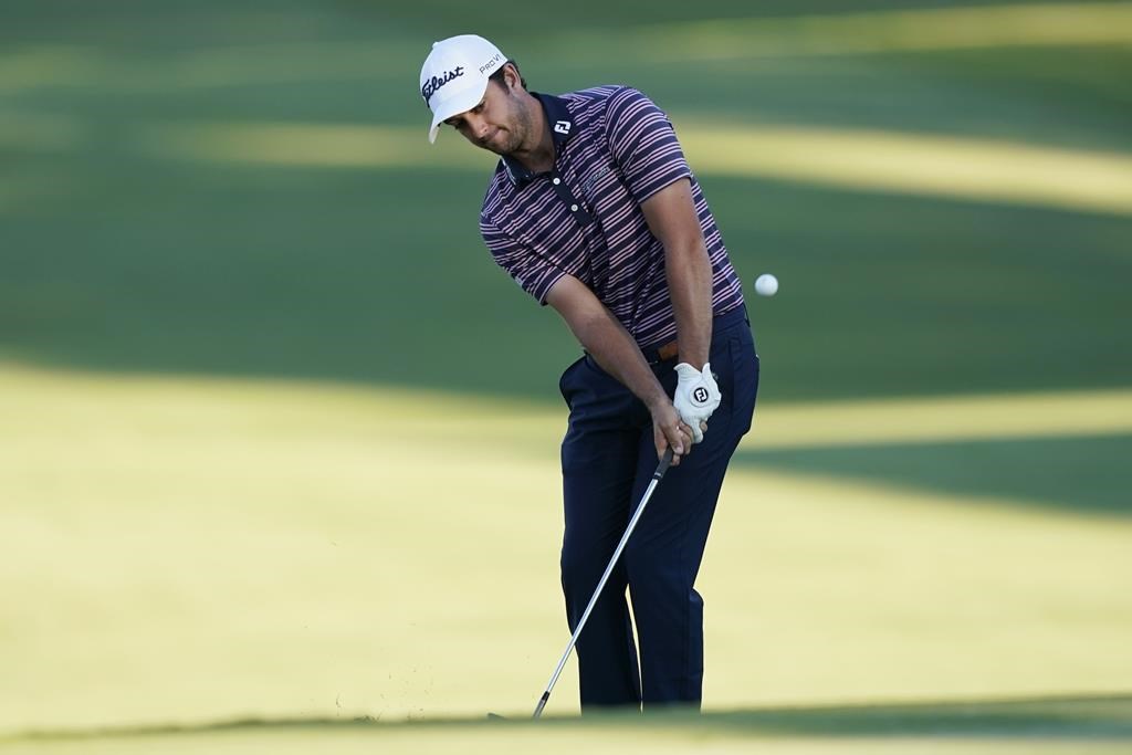 PGA: Davis Riley se trouve à égalité en tête dans son coin de pays